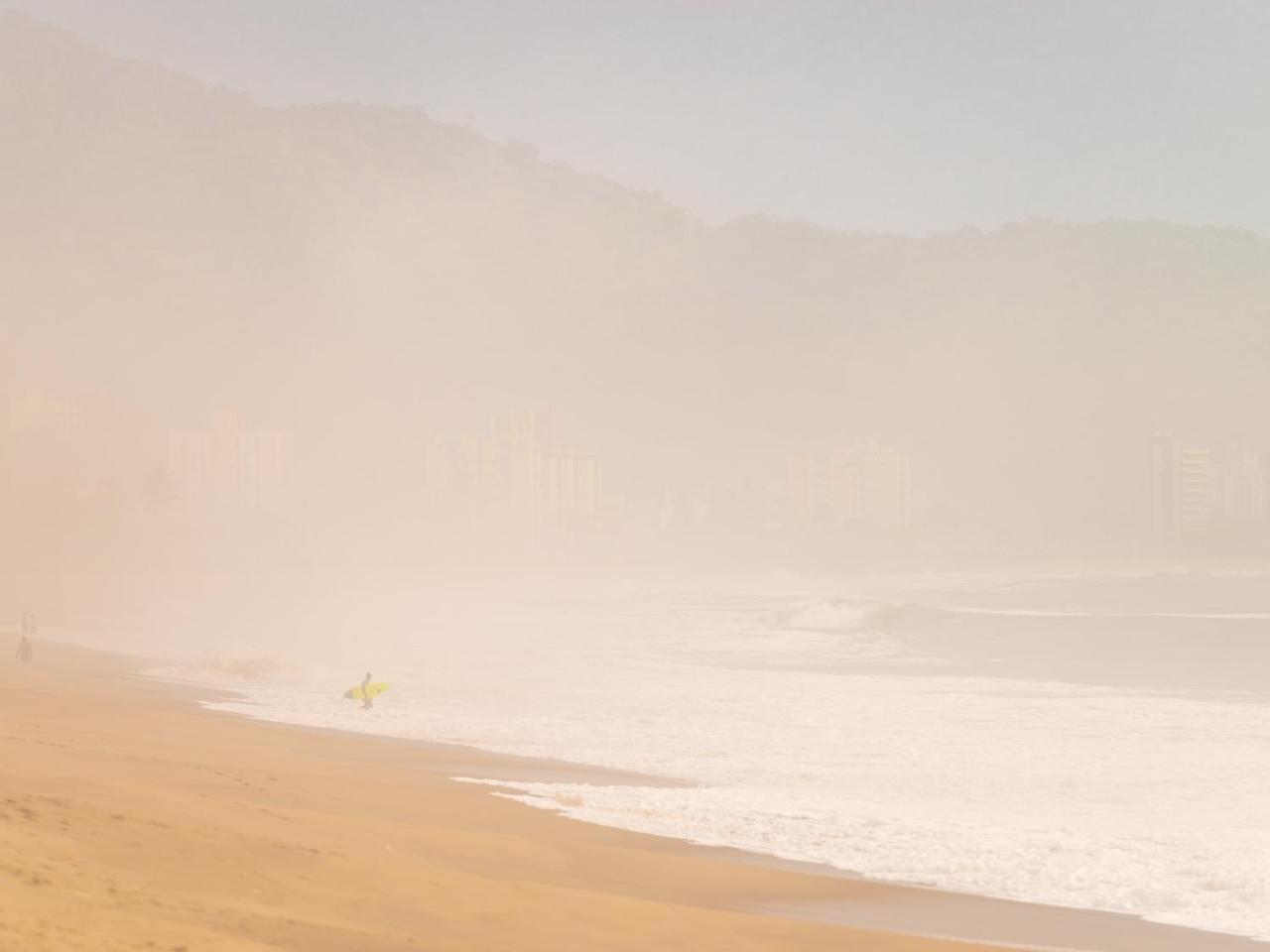 Pousada Pe Na Areia Caraguatatuba Kültér fotó